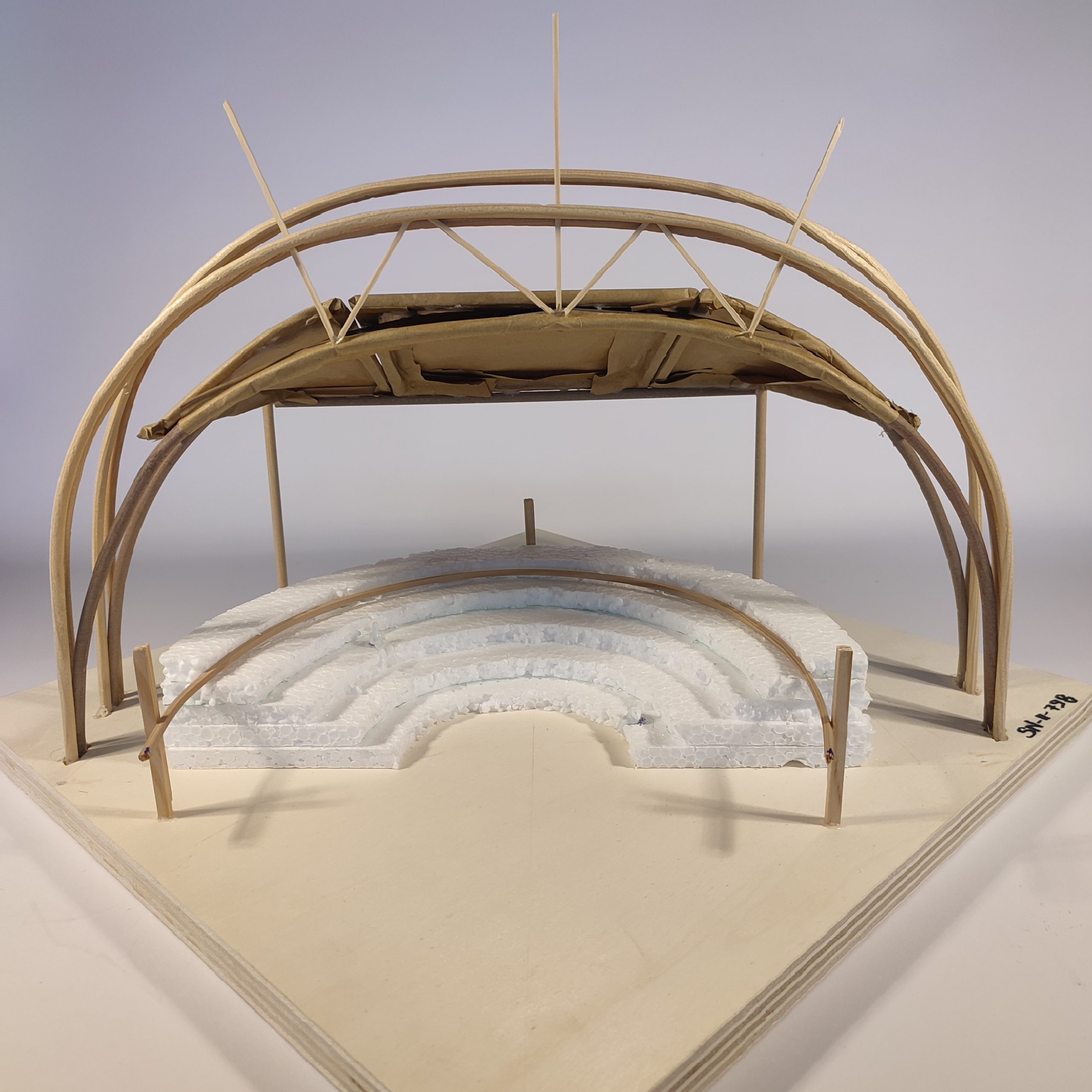 Die Geschwungene Krone